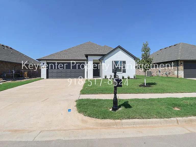 15610 S 75th East Ave — Photo 2