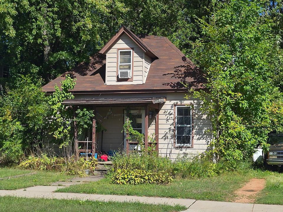 1st image of 318 E 5TH STREET