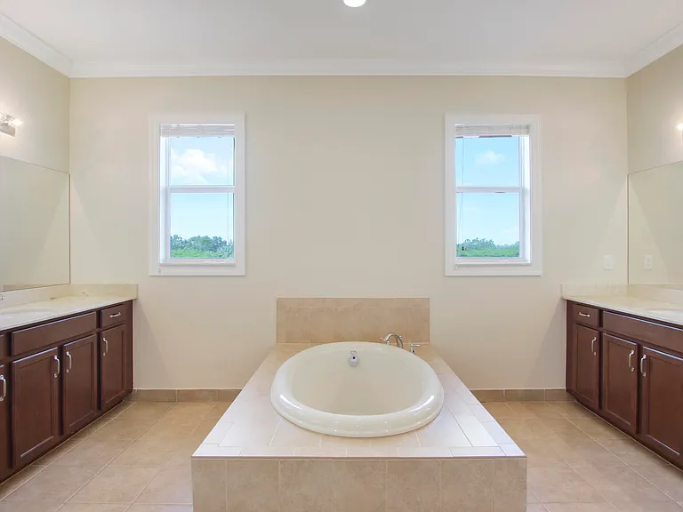 12101 SW Aventino Dr — Photo 31