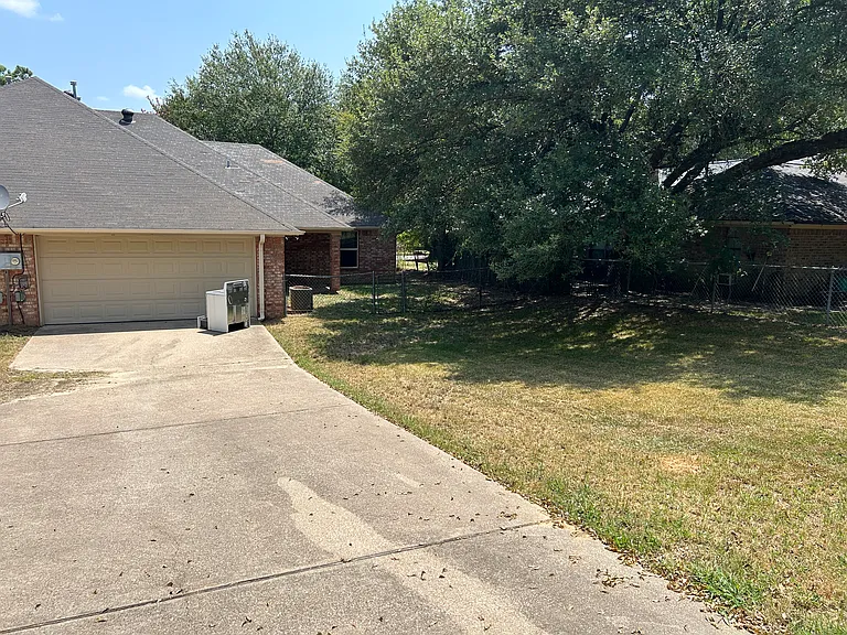 8325 Garrett Dr #8325 — Photo 21