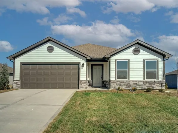 4712 SE 5th St, Blue Springs, MO 64014