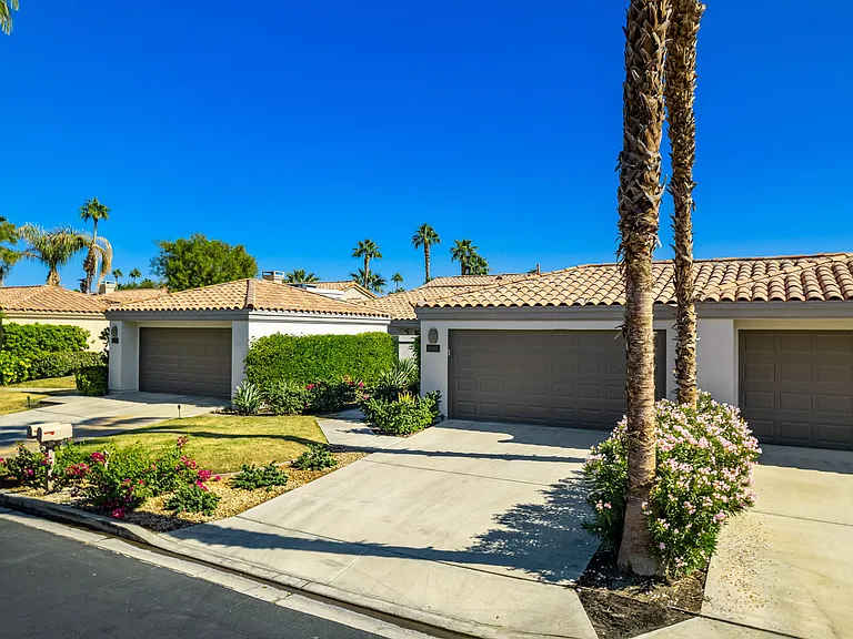 54492 Shoal Crk — Photo 2