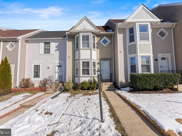 3449 Caledonia Cir, Woodbridge, VA 22192