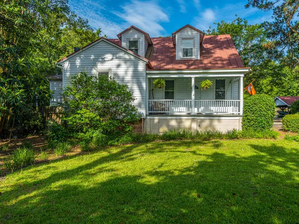 685 Folly Rd, Charleston, SC 29412