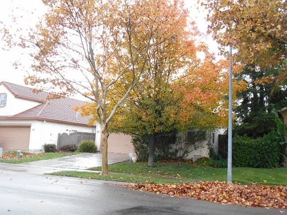 4th image of 1757 Danbrook Dr