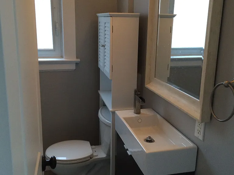 210 Pearson Ave #MAIN — Photo 7