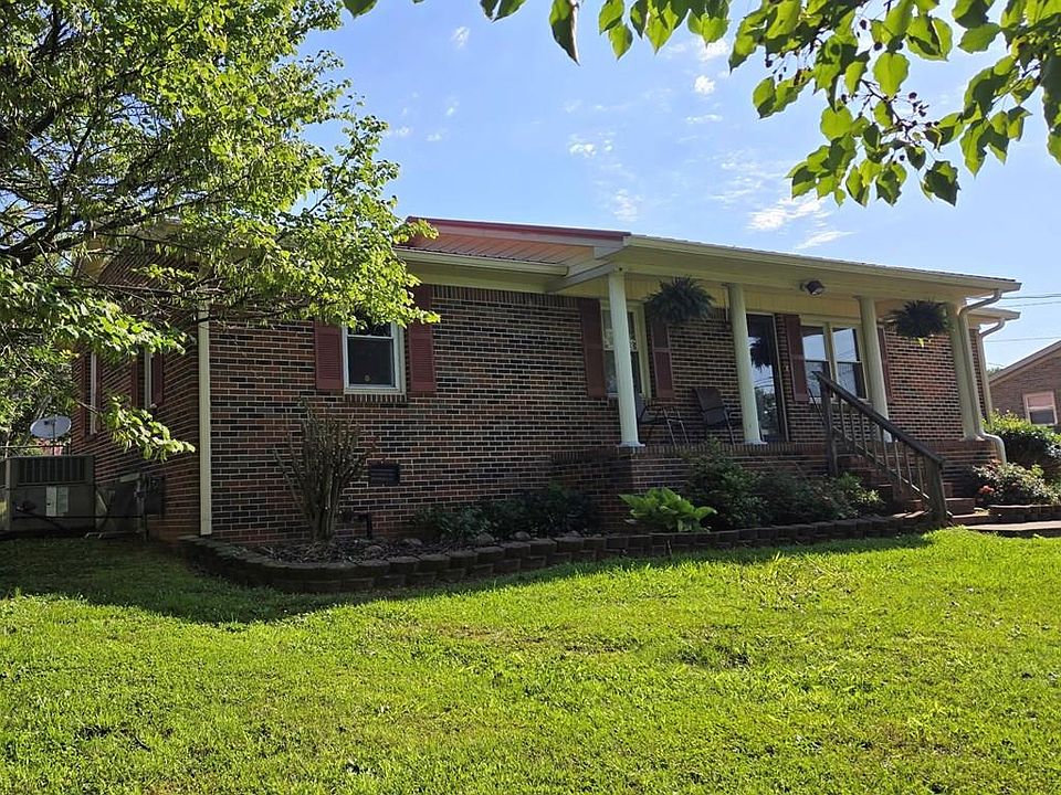 1st image of 301 McQuade Cir