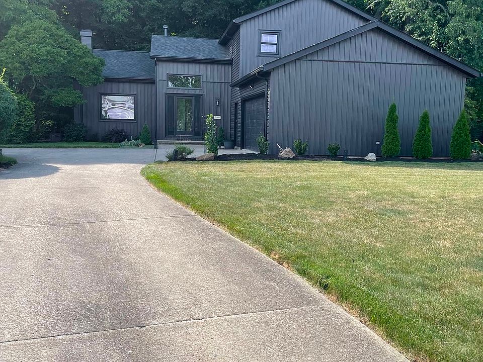 1st image of 28484 Stonegate Cir