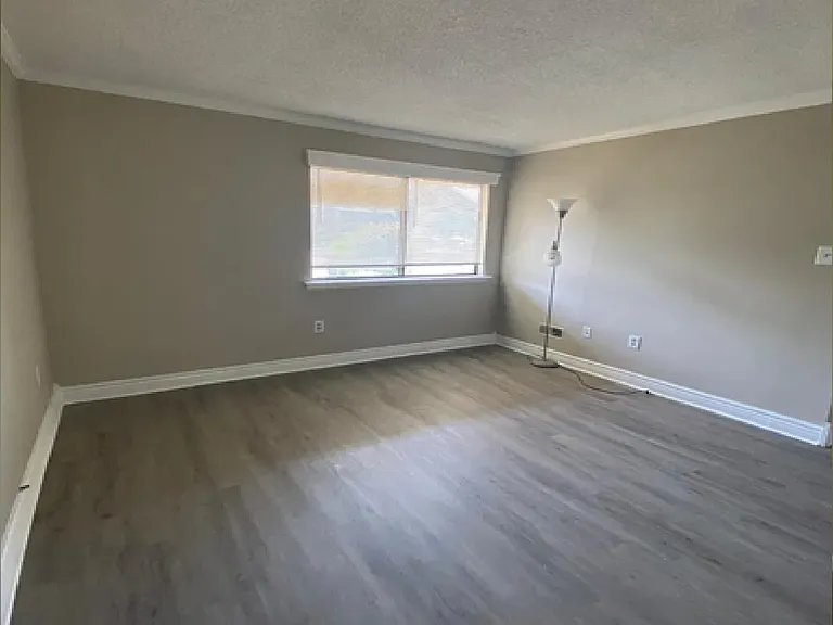 254 Hampshire Dr #254 — Photo 7
