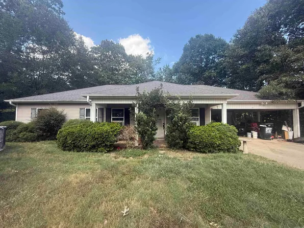 28 Ringo St, Arkadelphia, AR 71923