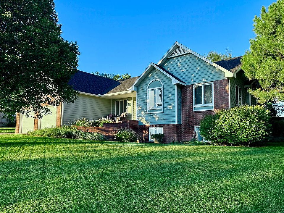 1st image of 1808 Debray Dr