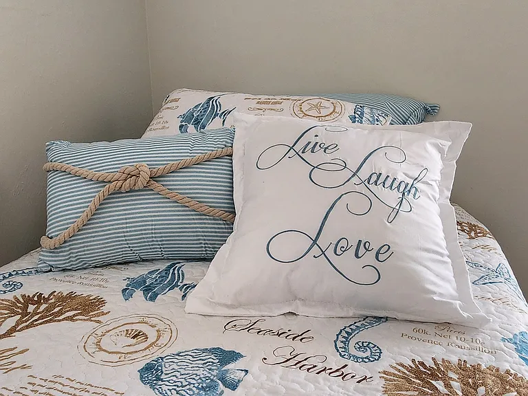 186 Pebble Shores Dr #204 — Photo 36