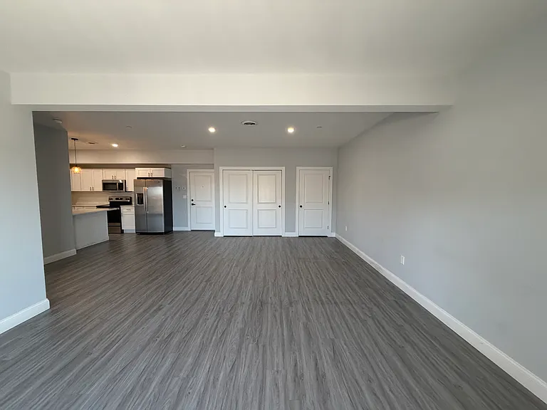 255 Washington Ave #31 — Photo 12