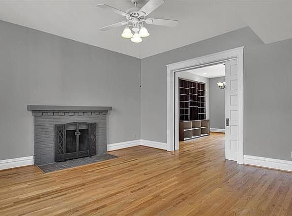 5th image of 5954 Enright Ave