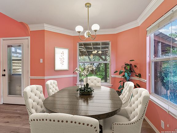 5th image of 8919 Veranda Ct
