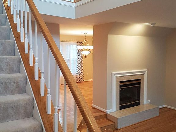 Living/dinning/foyer