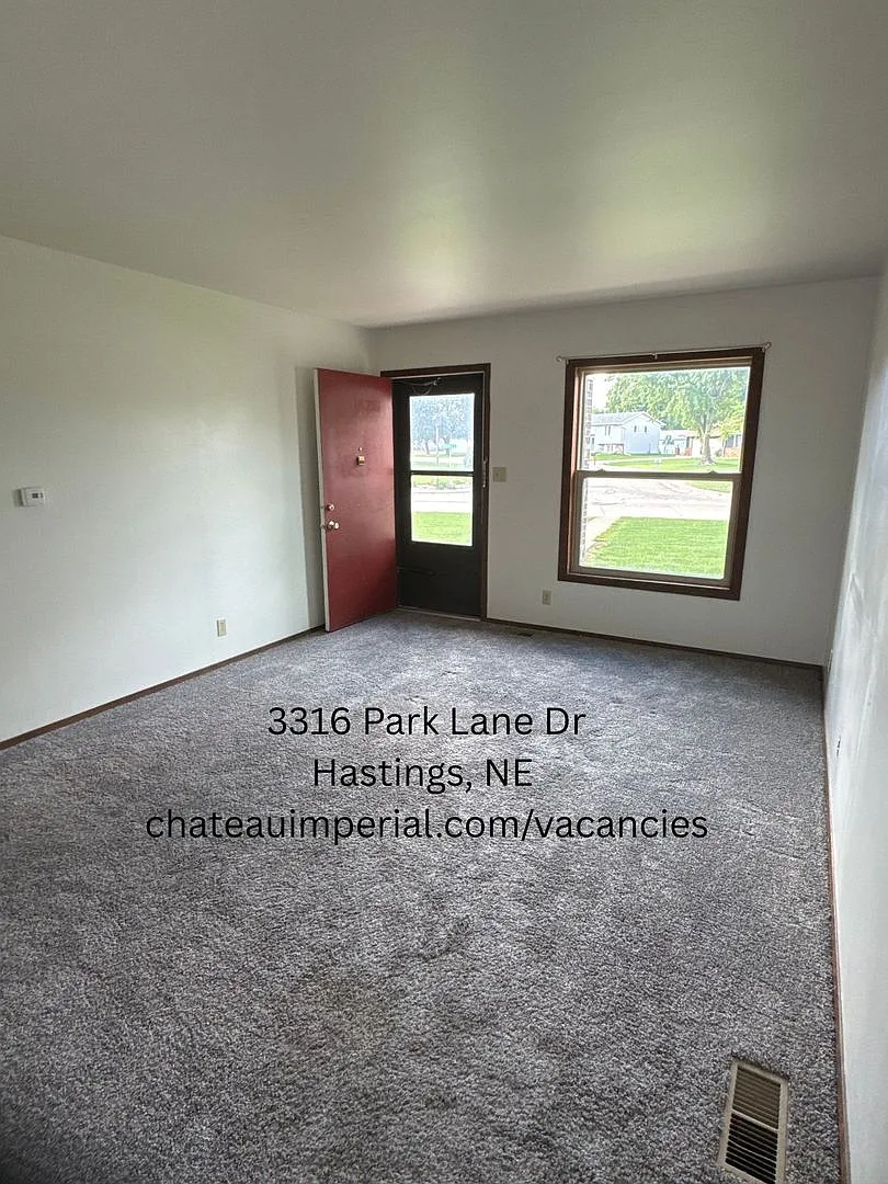 3310-3320 Park Lane Dr. — Photo 2