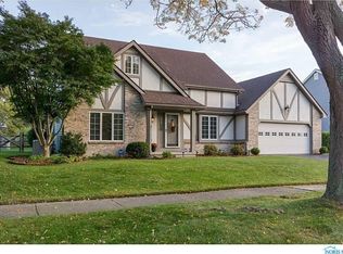 7956 Harrow Ct, Sylvania, OH 43560