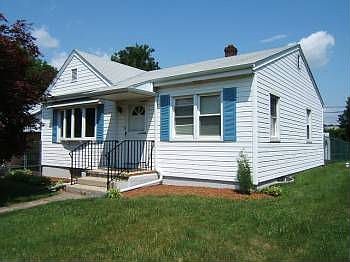 2nd image of 2737 W Columbia St