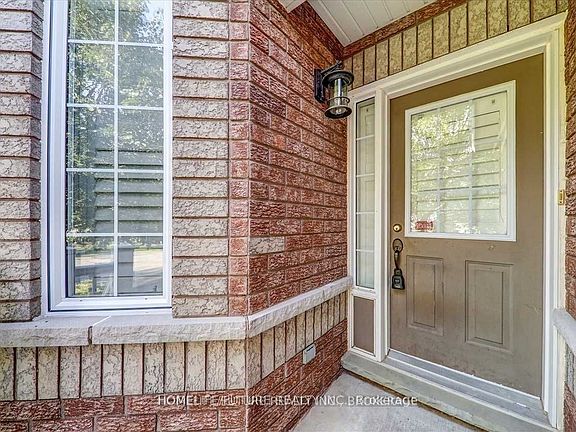 3rd image of 20 Kenilworth Cres