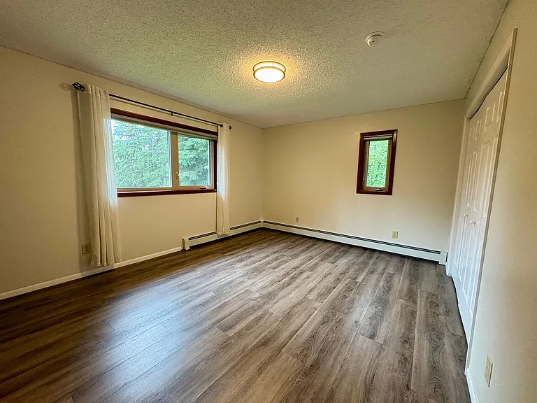 1309 Overhill Dr — Photo 12