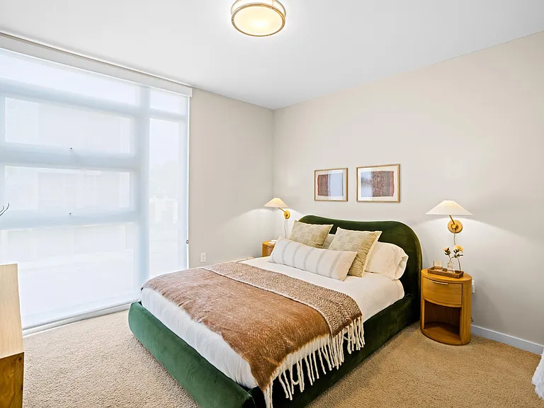 Large Bedroom at L Seven Apartments in San Francisco, CA 94103