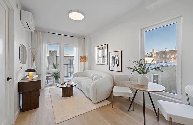Living room, photo 3