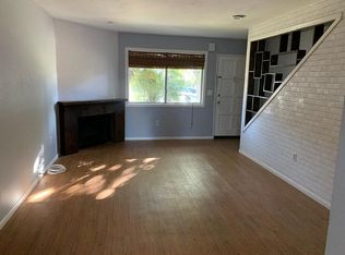 511 California St APT 1, Huntington Beach, CA 92648