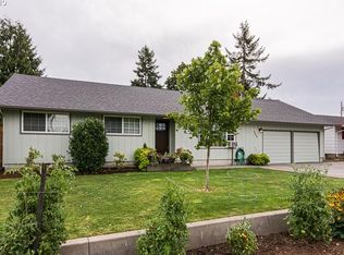 2443 16th St, Springfield, OR 97477