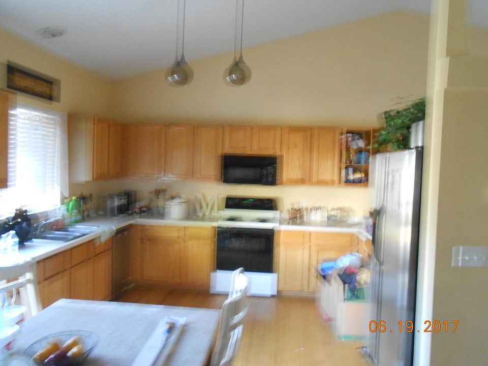 2nd image of 3532 S Ceylon Way
