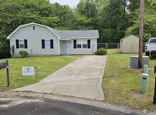 912 Laurel Ln, Jacksonville, NC 28546