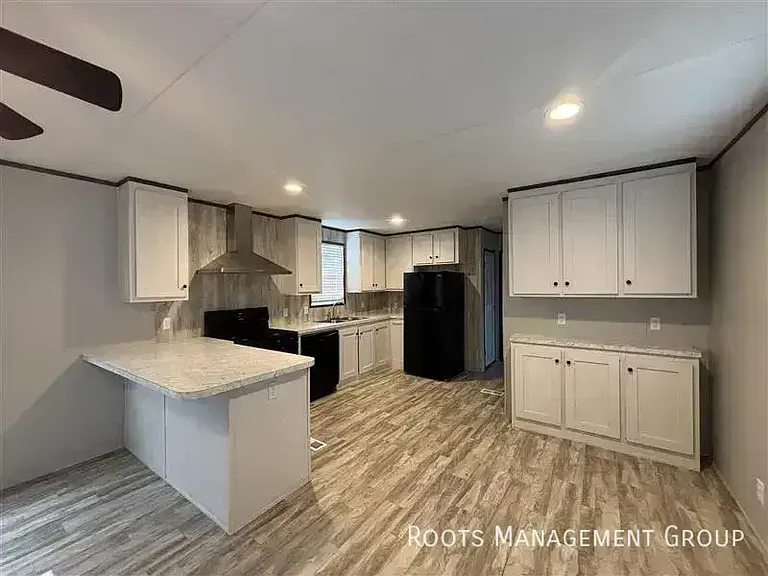 1010 Reservation Rd #J-14 — Photo 3