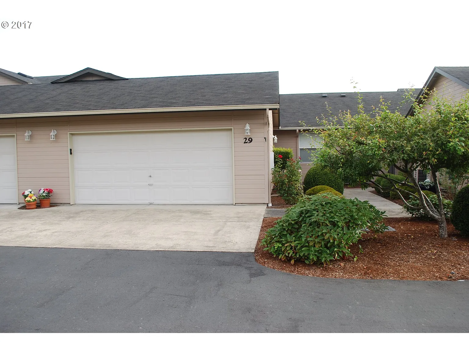 3905 Pennsylvania St APT 29 photo 1