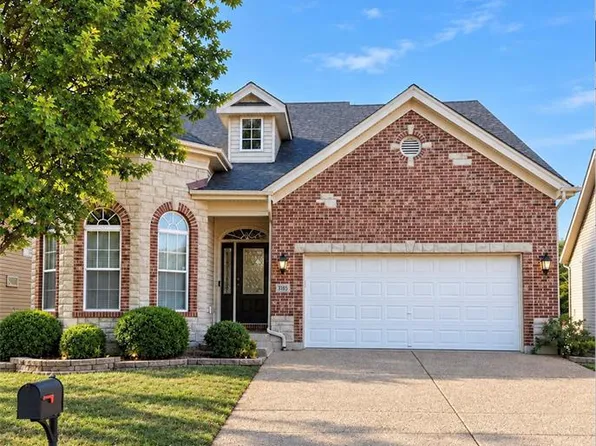 3105 Wheeling Dr, Saint Charles, MO 63301