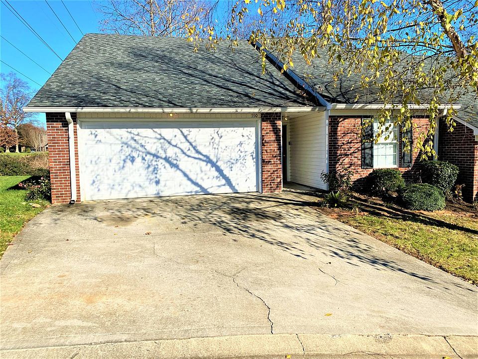 1st image of 550 Brookshire Way