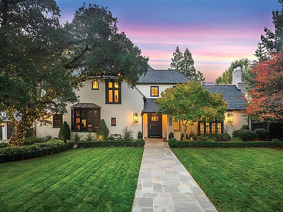 3rd image of 729 Chiltern Rd