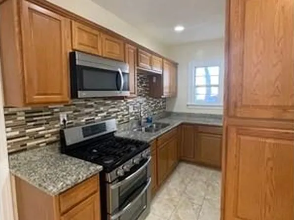 68 Williams St #2, Jamaica Plain, MA 02130