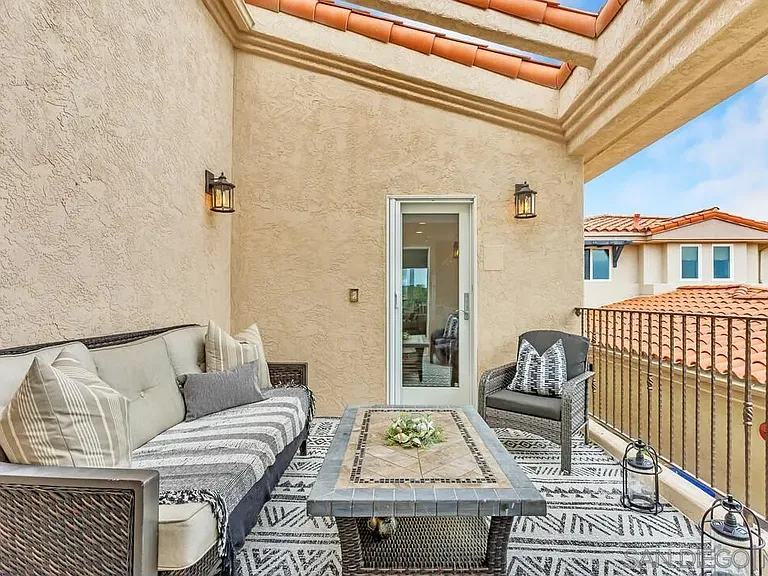 7564 Navigator Cir — Photo 59
