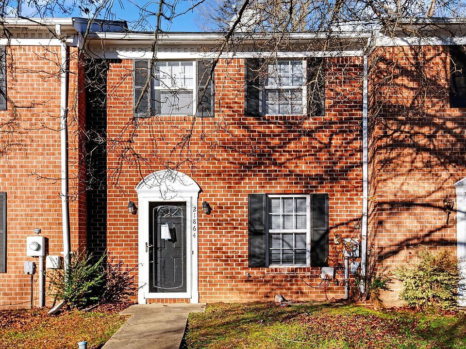 1st image of 21864 Ronald Dr