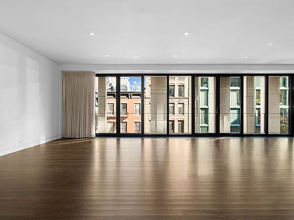 4th image of 25 Bond St APT 4E
