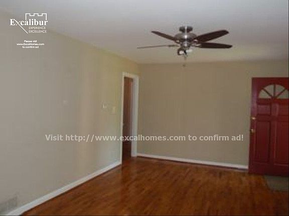 3rd image of 3480 Lee St SE