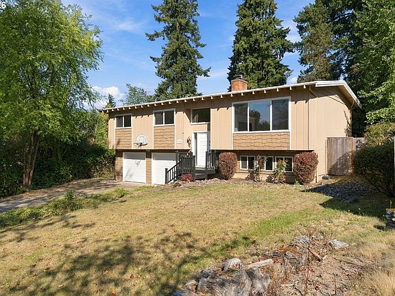 3rd image of 19595 SW Jaylee St