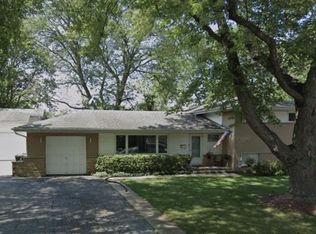 315 Ferndale Rd, Glenview, IL 60025