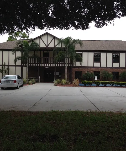 9002 Manchester Ln #G — Photo 1