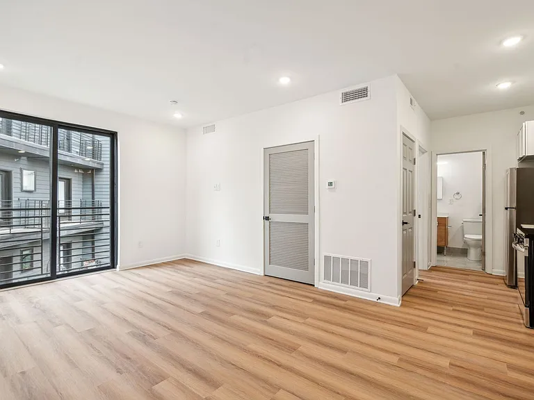Brand New Fishtown Apartments — Photo 48