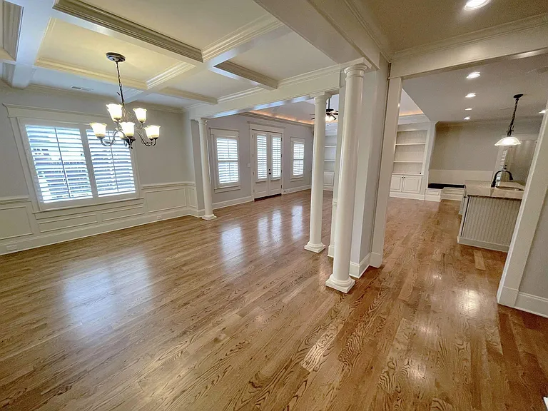 1820 Enclave Hollow Ln E — Photo 6