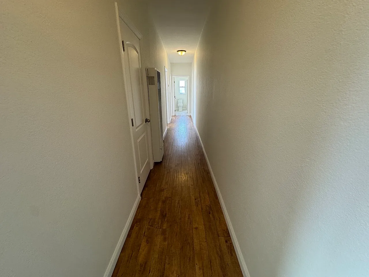 3 bed, 1200 sqft, $3,195 — Photo 4