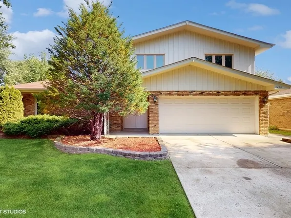 4218 Pinewood Ln, Matteson, IL 60443