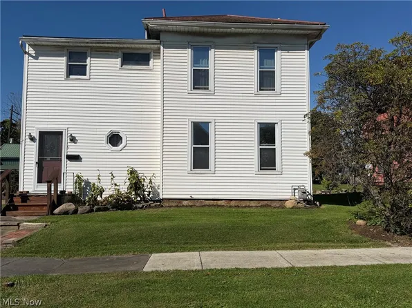 251 Spruce St, Columbiana, OH 44408