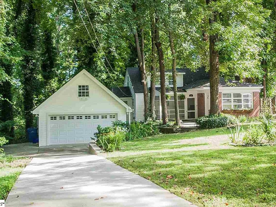 1st image of 112 McMakin Dr